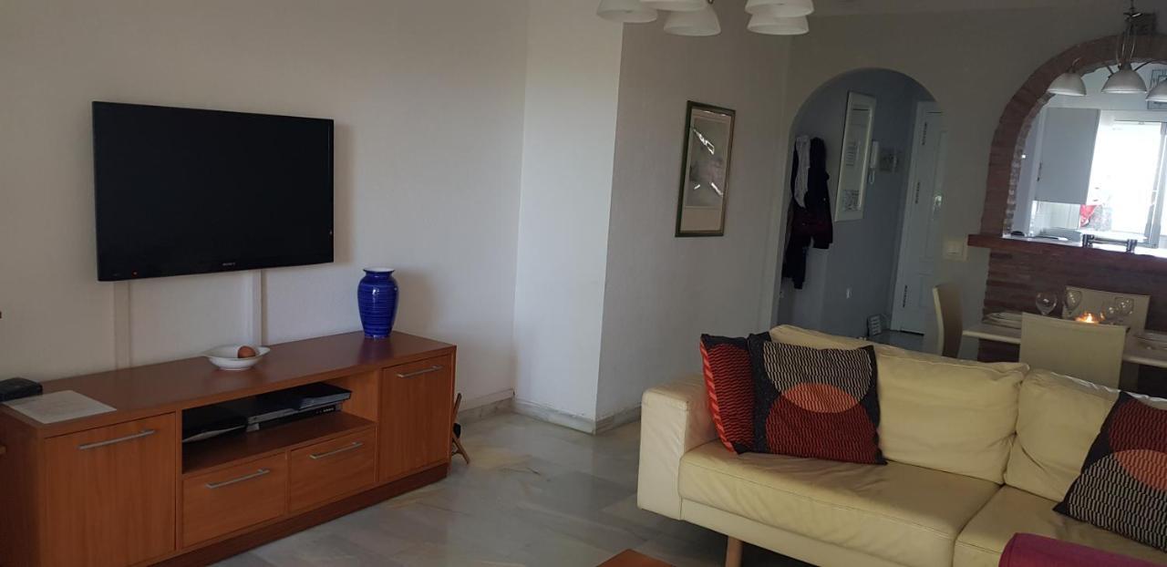 Gamonal Apartment, Calle Sagitario 3 Apartamento